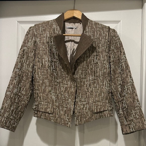 T Tahari Jackets & Blazers - T Tahari Brown Patterned Women's Blazer